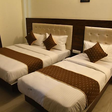 Hotel Advaitha Residency Mysore Esterno foto